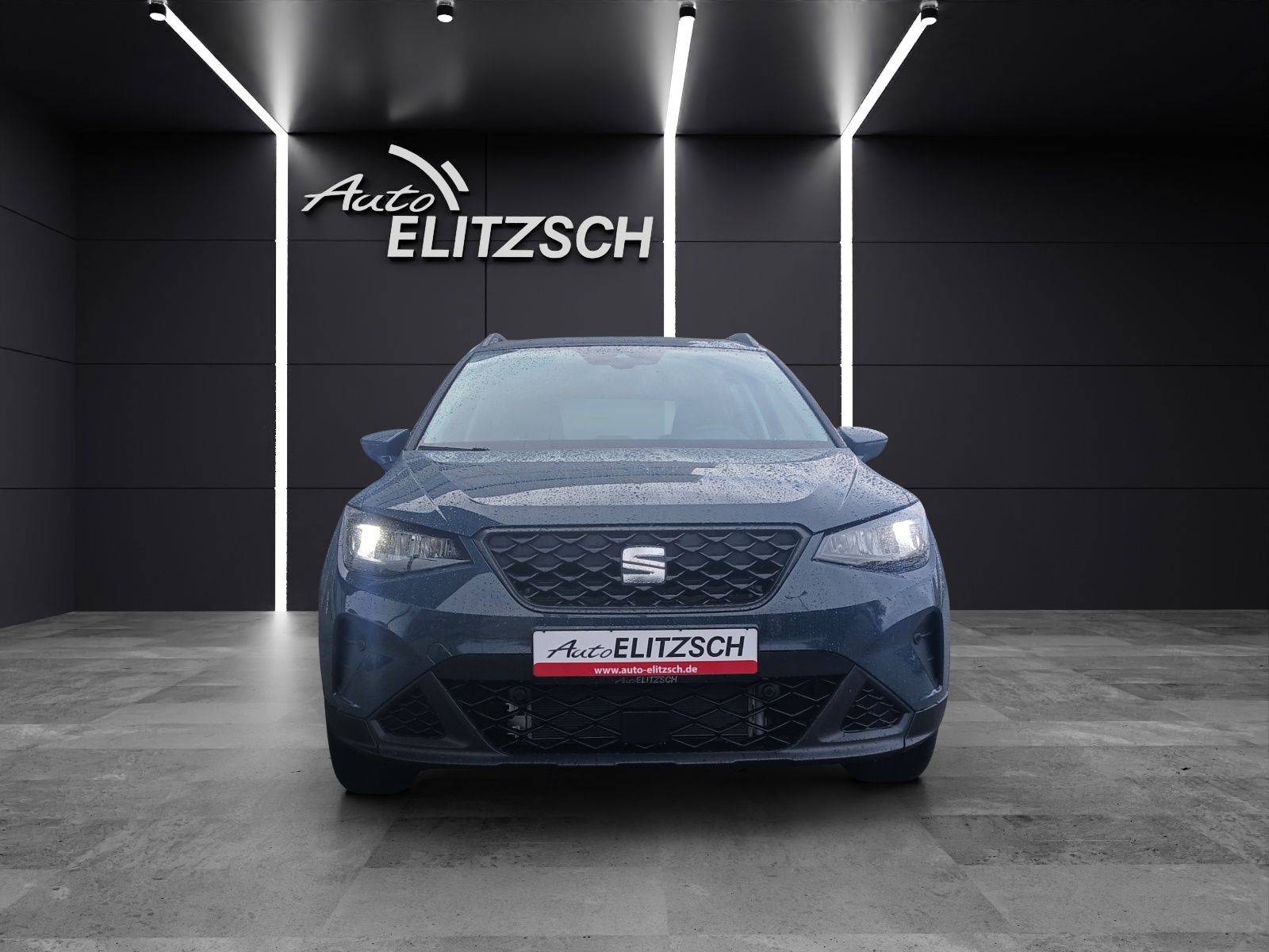 Fahrzeugabbildung SEAT Arona TSI Style LED Navi VC ACC RFK SH LM