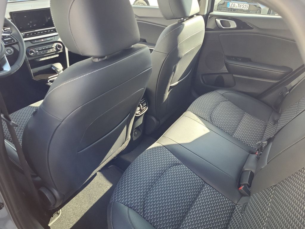Fahrzeugabbildung Kia Xceed 1.4 T-GDI DCT Spirit XClusive Paket