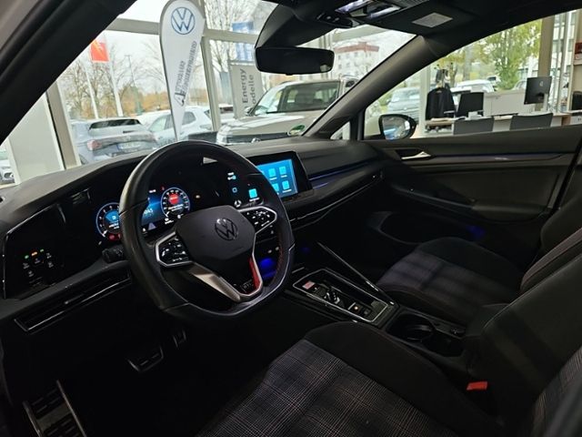 Fahrzeugabbildung Volkswagen Golf 2.0 TSI DSG GTI LED LM19 RFK SHZ APP-CONNEC