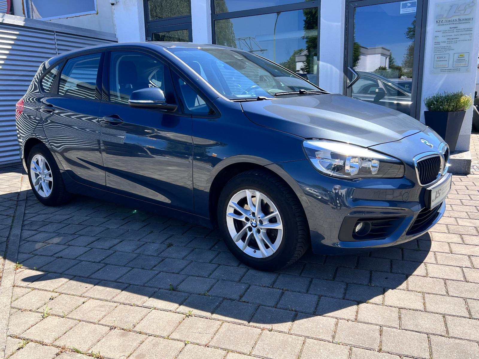 BMW 218 i 2 Active Tourer Panorama Service TÜV NEU !