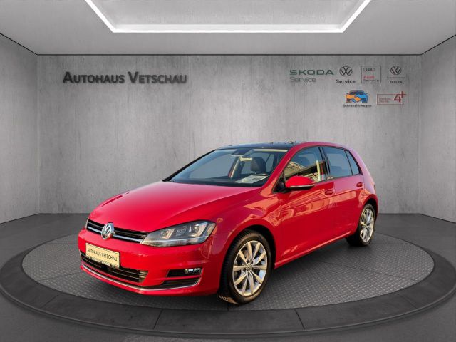 Golf VII Highline 1.4 TSI DSG Bluetooth Navi