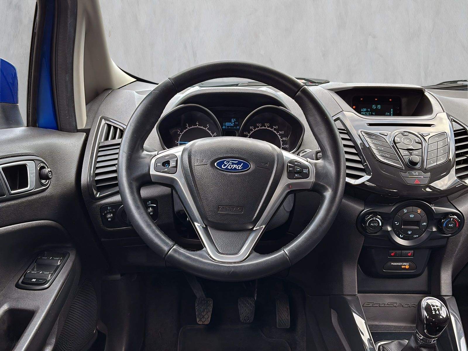 Fahrzeugabbildung Ford EcoSport 1.0 Titanium KLIMAAUT. WINTER PAKET PDC