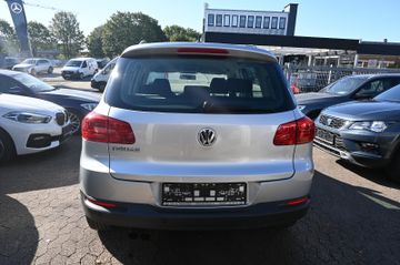 Volkswagen Tiguan - 8