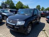 Suzuki Grand Vitara 1.6 Ltr. 4x4 Club / Klimaautomatik - Suzuki Grand Vitara: 1.6