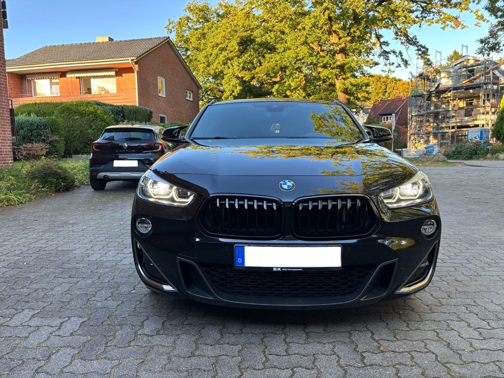 Image of BMW X2