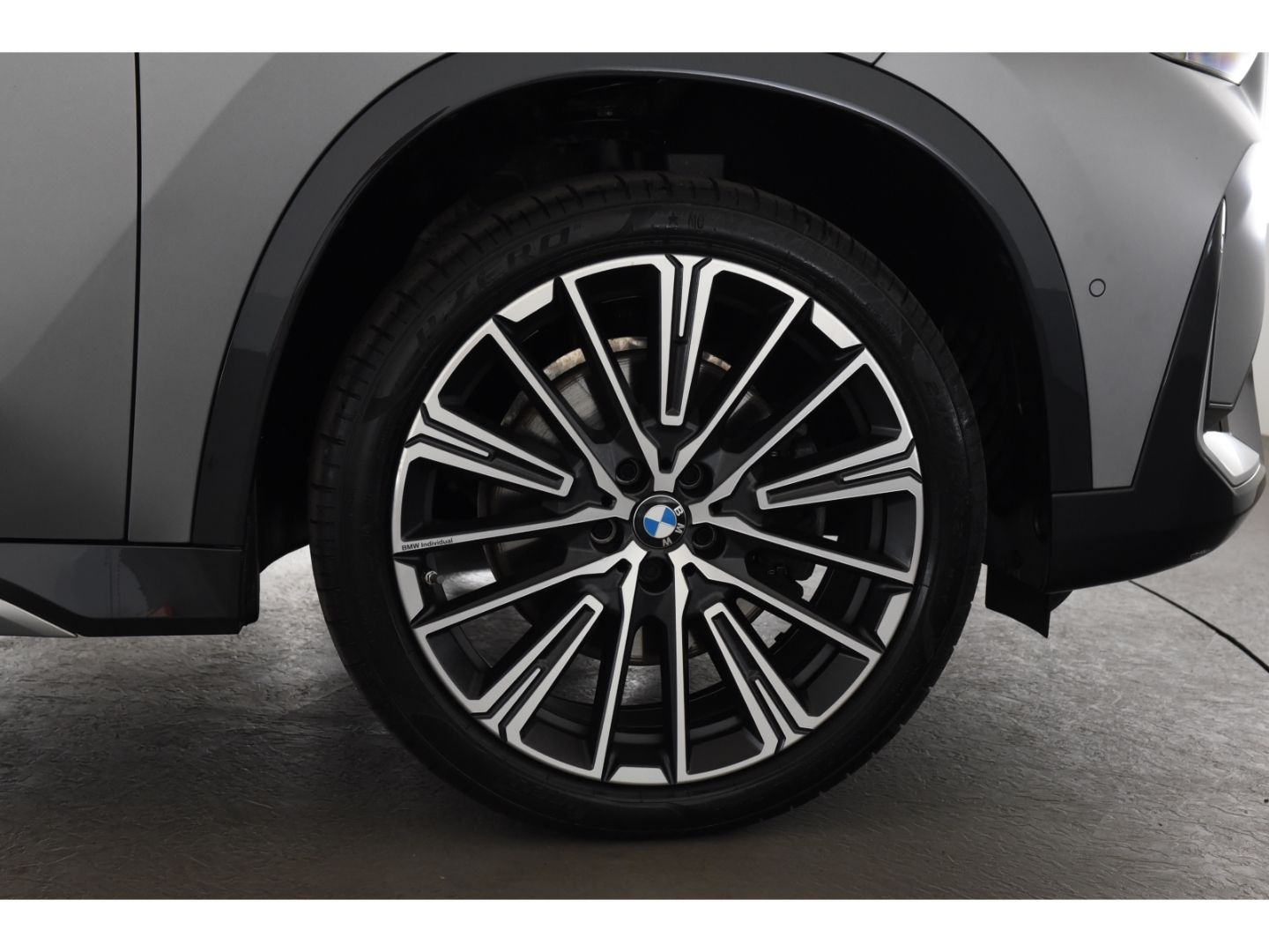 BMW X1 23 i xDrive xLine Anhängerkupplung Rückfahrka foto 5