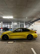 BMW M4 F82 Deutsches Fzg Scheckheft Voll ohne Opf - BMW M4: F82