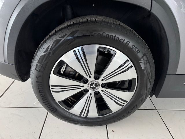 EQA 300 4M Progressive Advanced MBUX AR Shzg LM