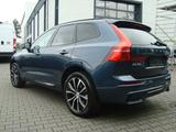 Volvo XC60 R Design Recharge Plug-In Hybrid AWD - Volvo XC60 in Köln