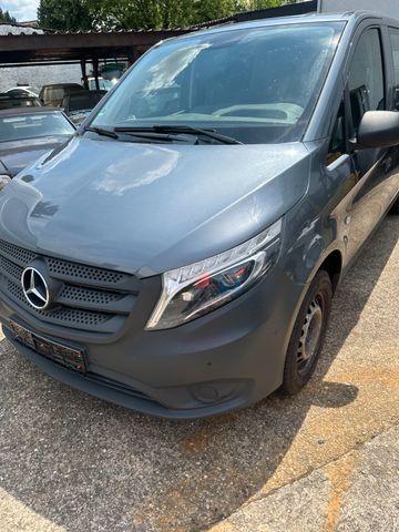 Mercedes-Benz Vito Mixto 116 CDI, BT lang 1.Hand