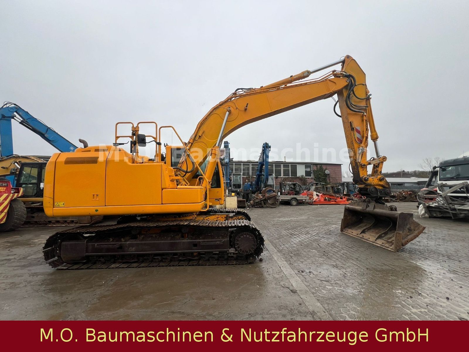 Fahrzeugabbildung CAT 320 EL / SW / AC / Trimble Anlage