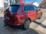 Volkswagen Tiguan 2.0 TDI DSG "SOUND" PRIVATVERKAUF - : Privatverkauf