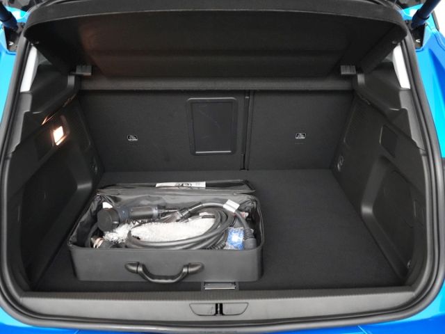 Grandland GSe PHEV 4X4 AT+AHK+LED+NAVI+360 GRAD 