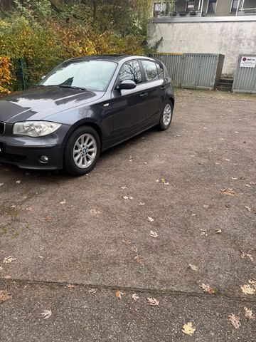 BMW 118i tüv 10/26