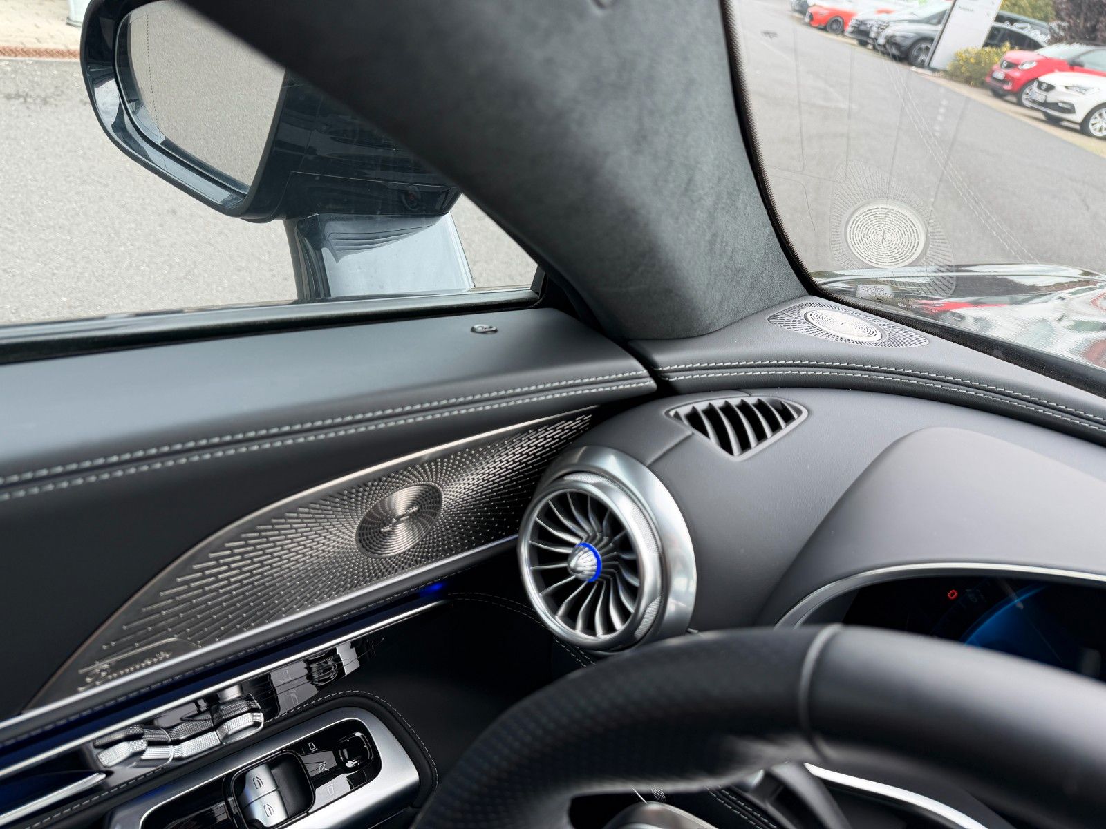 Fahrzeugabbildung Mercedes-Benz AMG GT 43 Premium Plus HUD+Burm+RideControl+360°