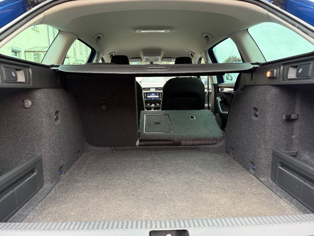 Fahrzeugabbildung SKODA Octavia Combi 1.8 TSI DSG Style