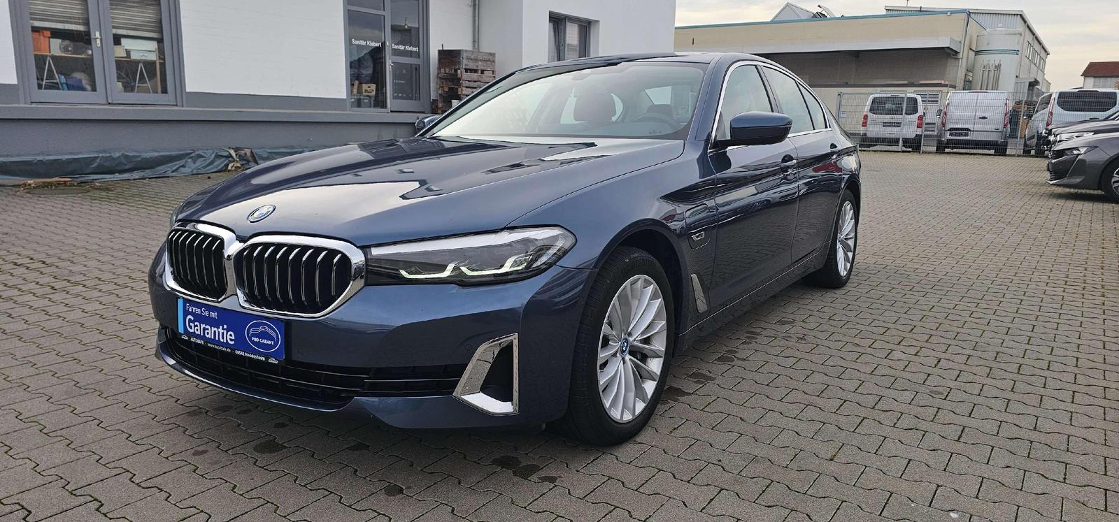 BMW 530 530 e xDrive Luxury Line