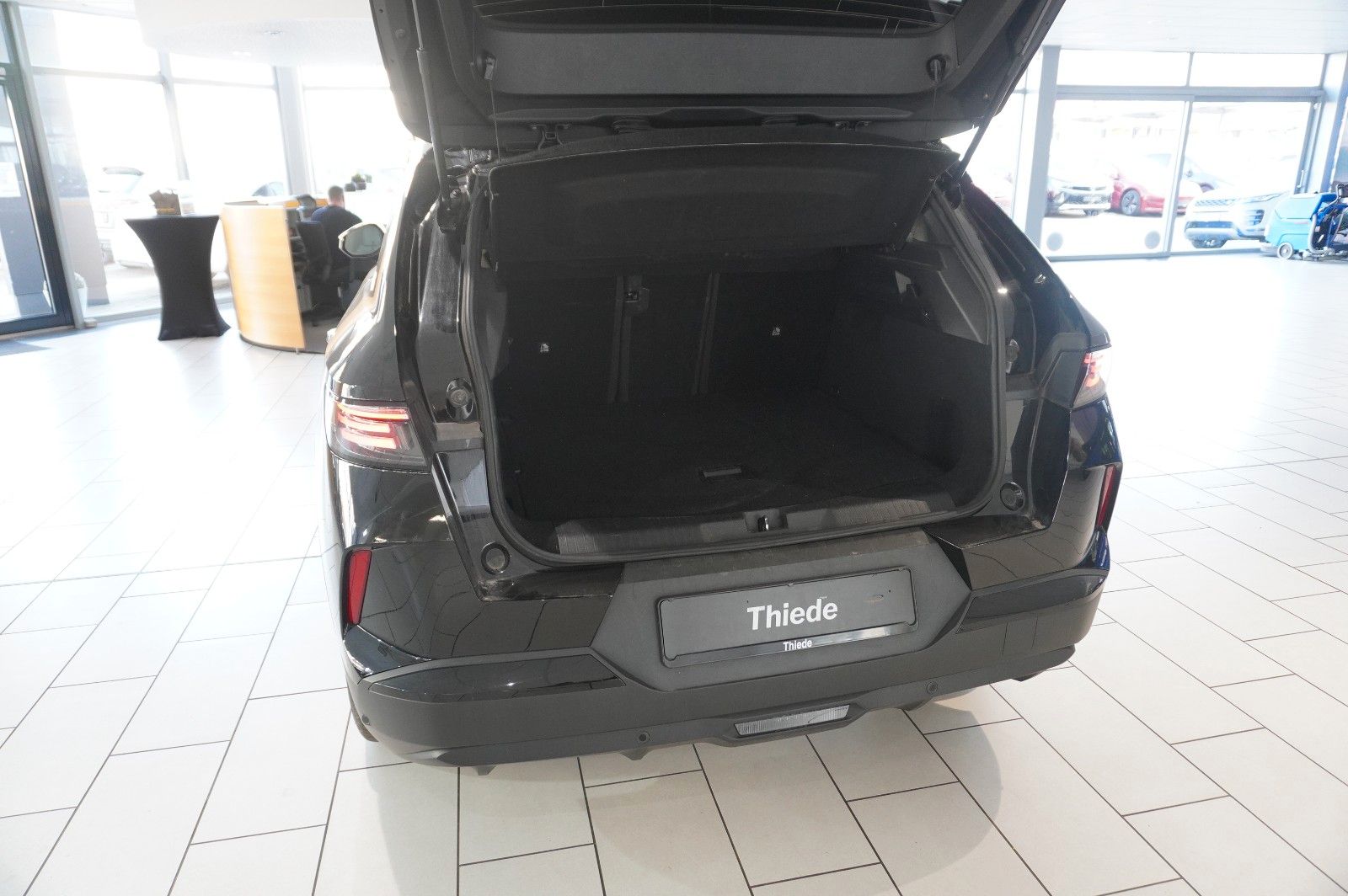 Fahrzeugabbildung Opel Grandland 1.2 GS SPORT HYBRID NAVI/LED/KAMERA/SH