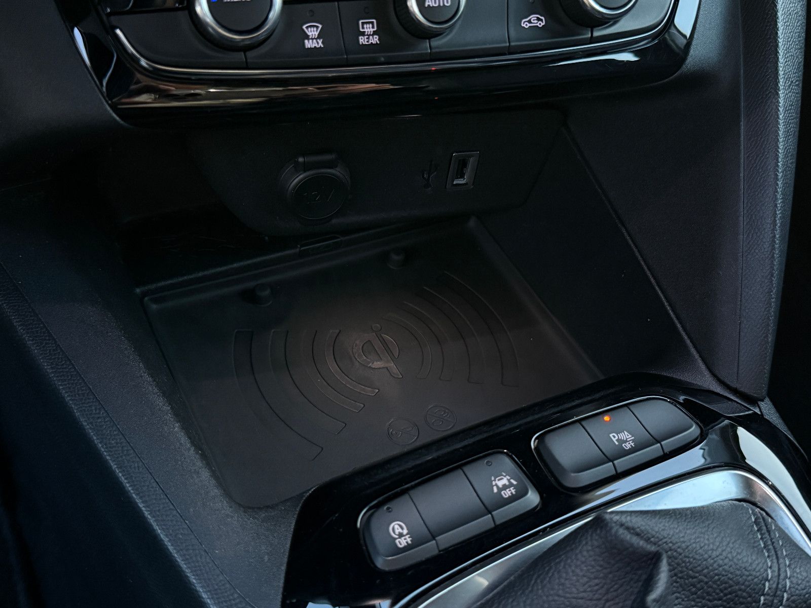 Fahrzeugabbildung Opel Corsa F 1.5 D Elegance GRA LED Navi PDC Kamera