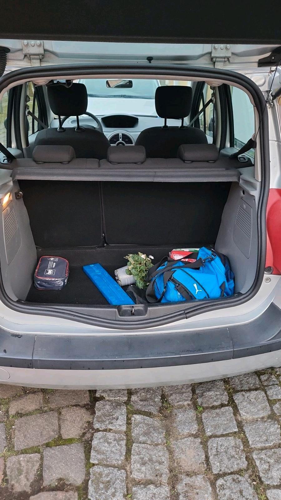 Renault Modus 1.2 mit TüV Top Zustand.