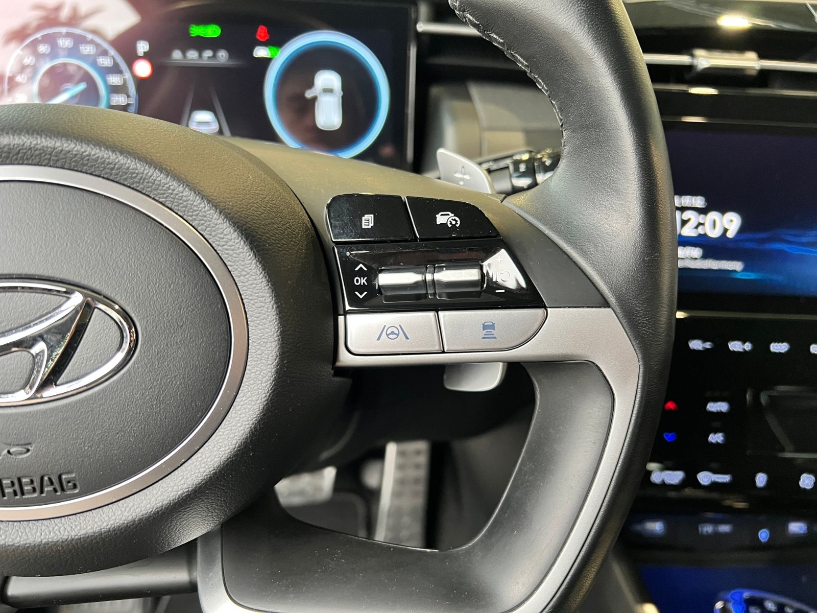 Fahrzeugabbildung Hyundai TUCSON Prime Hybrid 2WD KRELL 360° NAVI LEDER