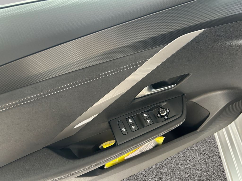 Fahrzeugabbildung Opel Astra ST 1.5 D Automatik GS AHZV Tech Paket