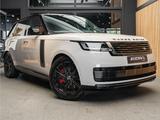 Land Rover Range Rover P550e SV Pano Ventilatie P550e SV PH - Land Rover Range Rover SV mit Hybrid-Antrieb (Benzin/Elektro)