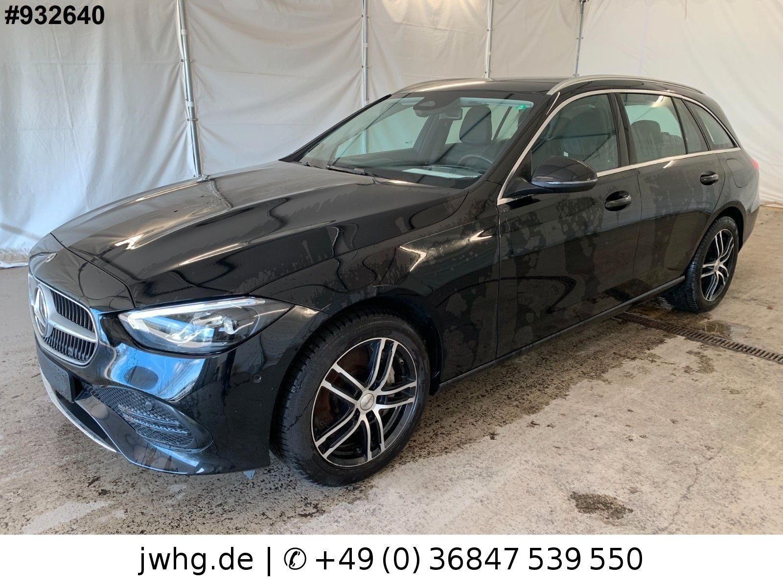 MERCEDES-BENZ C 300 e Avantgarde LED Distron.+ Widescr Kam AHK