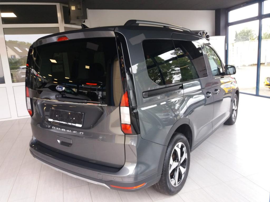 Ford Tourneo