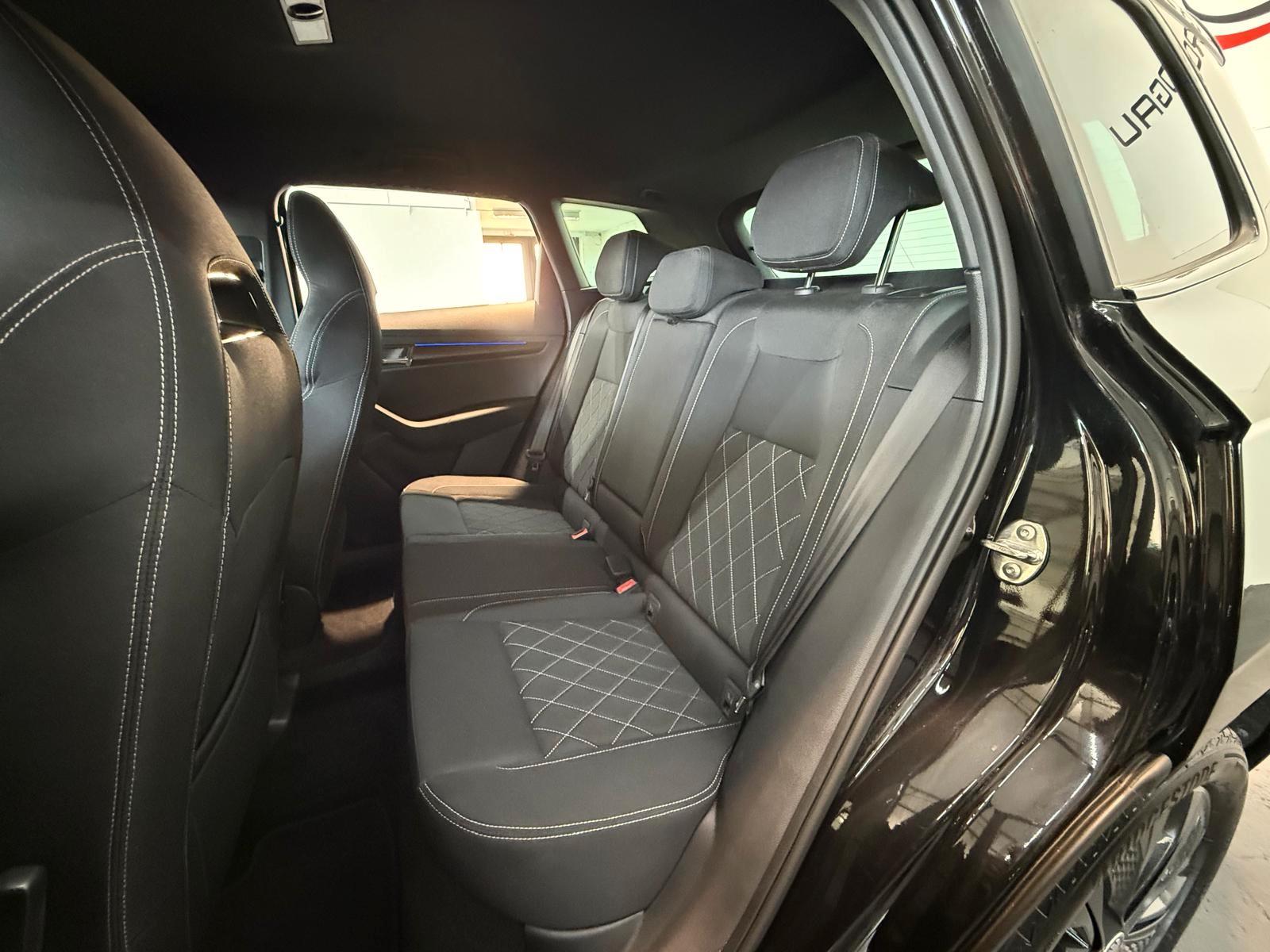 Skoda Karoq Sportline 4x4/KAMERA/LED/AHK/NAV
