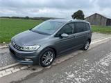 Volkswagen Touran 2.0 TDI DSG Comf. - NAVI,PANO, PDC, ACC - VW Touran von privat