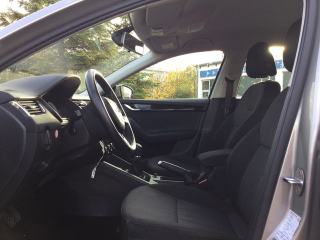 Octavia 1.4 TSI Style KLIMA PDC SITZHEIZUNG