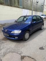 Peugeot 306 - gebrauchte Peugeot 306 aus dem Jahr 2000