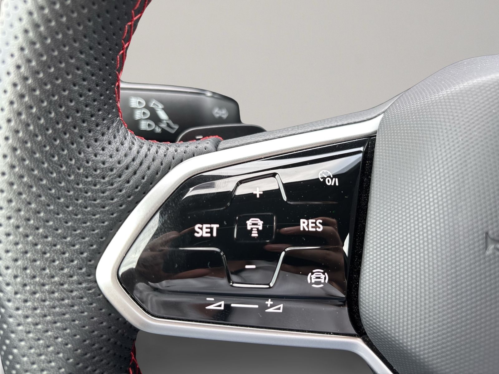 Golf VIII GTI, ACC, Alu Bergamo 18", Winterpaket