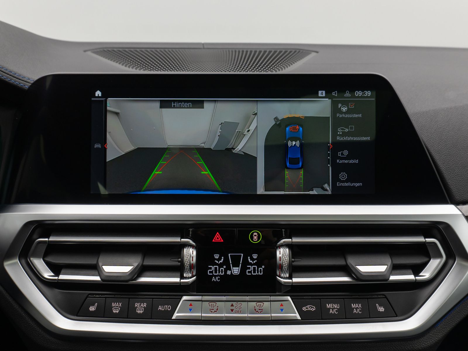 Fahrzeugabbildung BMW M440d xD Coupé 360°Glasdach HUD Laser DAB H/K