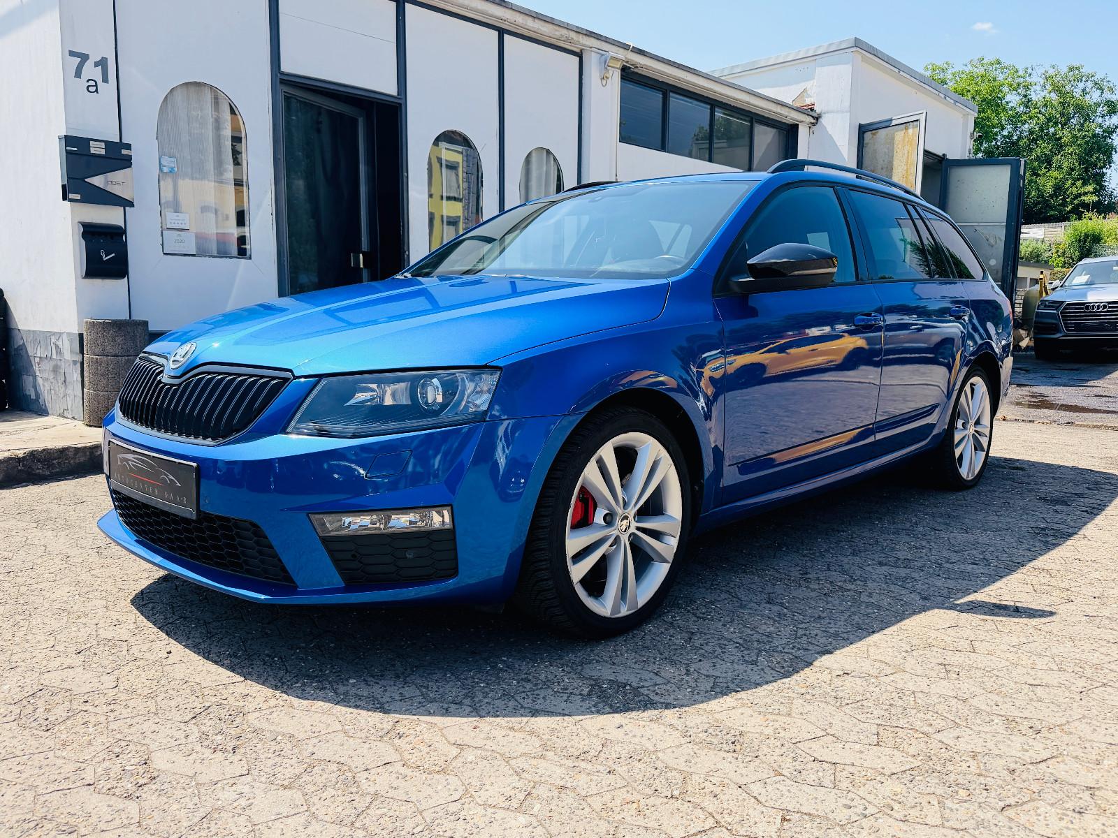 SKODA OCTAVIA RS 2.0 TDI 184ch - NAVIGATION - BI-XÉNON - ATTELAGE - SIÈGES CHAUFFANTS