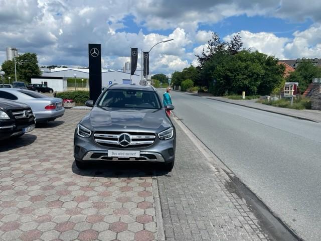 Mercedes-Benz GLC 220 d 4Matic AHK LED