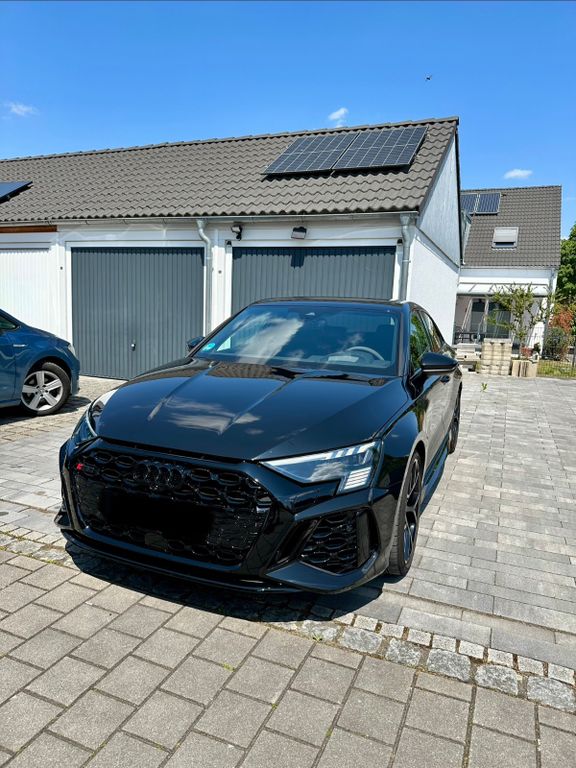 Image of Audi RS3