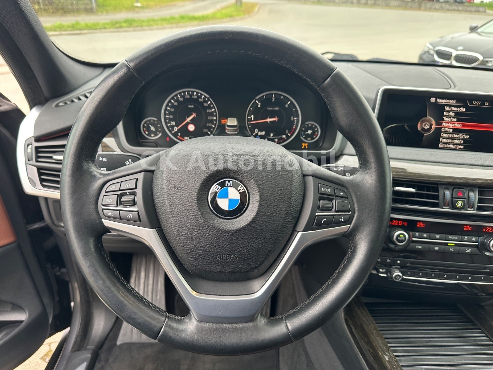Fahrzeugabbildung BMW X5 xDrive30d/Navi/Head-Up/Pano/360°Kam/AHK