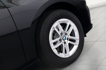 BMW 218d Active Tourer Widscreen RFK AHK 1.Hand