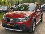 Dacia Sandero Stepway 1.6 Klima 1.Hand Tüv/Service NEU - gebrauchte Dacia Sandero aus dem Jahr 2012