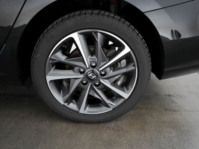 i30cw FACELIFT T-GDI ADVANTAGE DCT+VOLL LED+NAVI