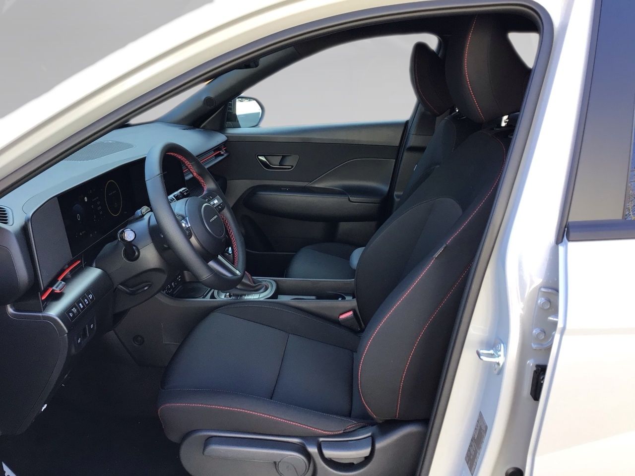 Fahrzeugabbildung Hyundai KONA N-LINE 2xKlima DynLicht Kam. KeyLess KlimaA