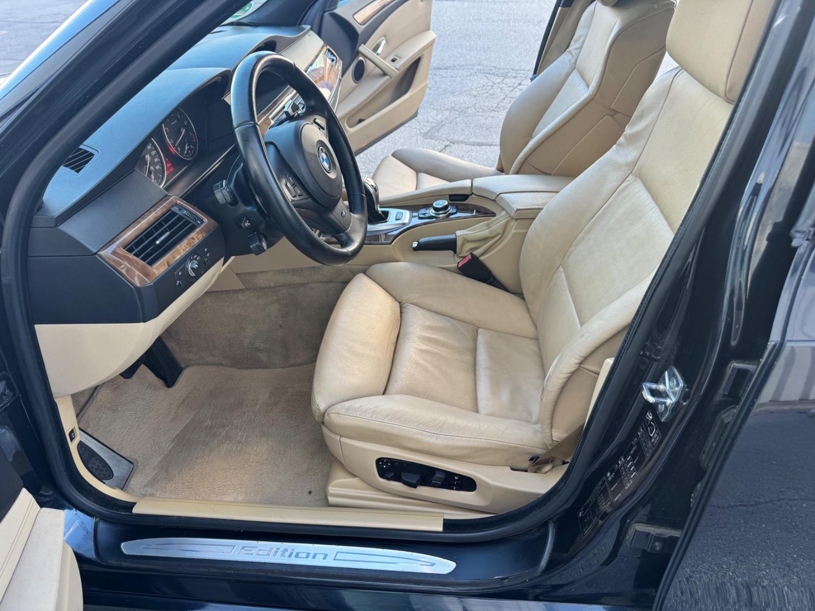 BMW 530 iA Touring 272 ch • BVA • Pack M • Cuir • Toit Ouvrant