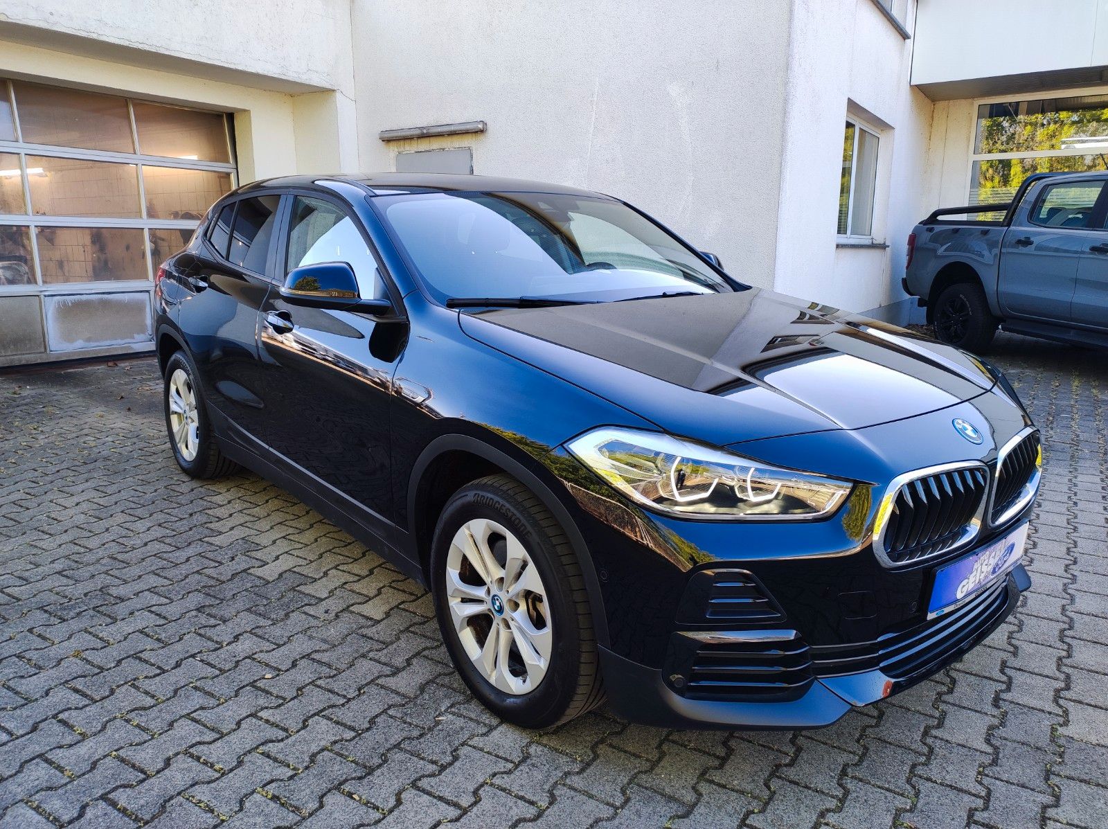 BMW X2 xDrive 25e PHEV Advantage LED Navi ACC foto 2