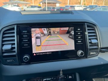 Fahrzeugverkauf 21 Skoda Karoq Sportline 1.5 AHK*Pano*19 Zoll*Matrix