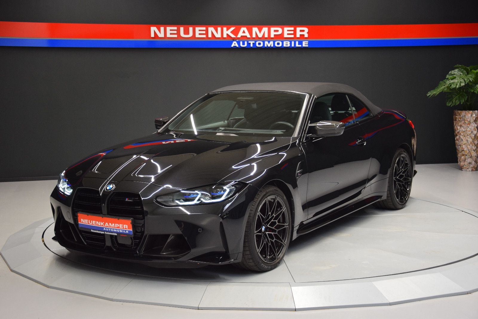 Fahrzeugabbildung BMW M4 Cabrio xDrive Competition ACC 360° H&k Leder