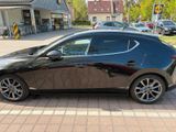 Mazda 3 SKYACTIV-G 2.0 M-Hybrid DRIVE SELE... - Mazda: Automatik, Mazda3