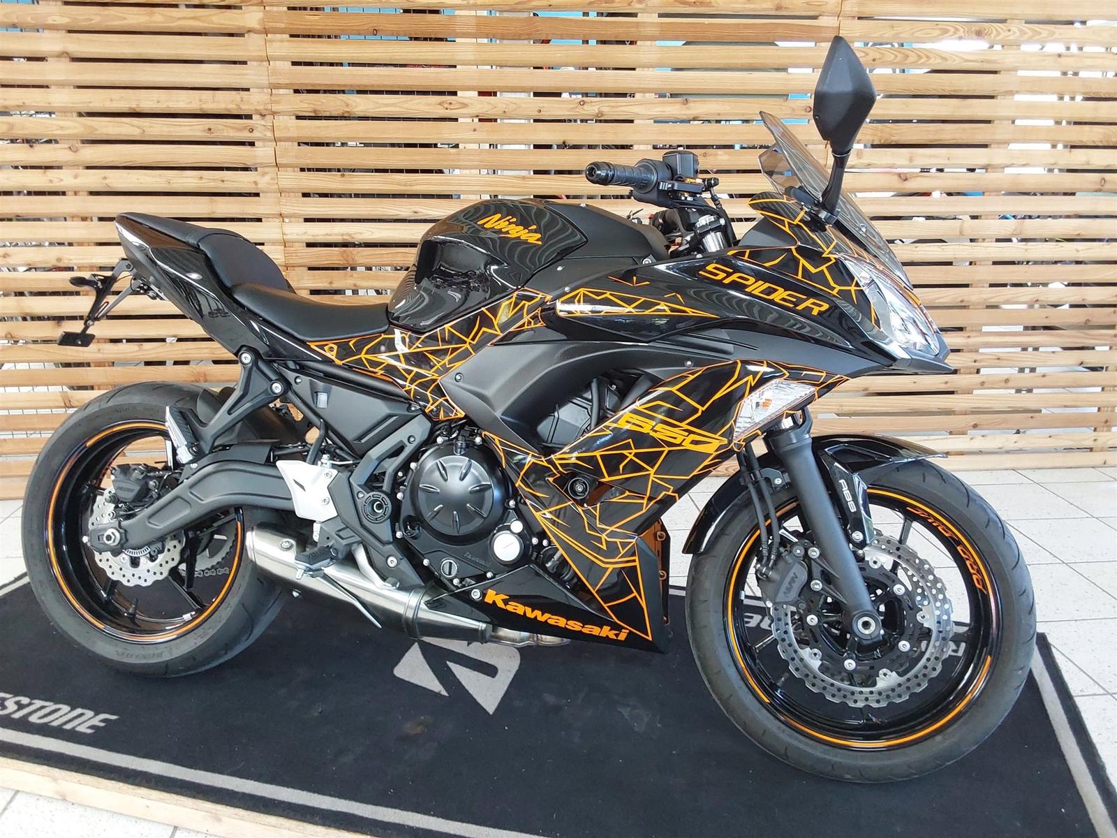 Kawasaki Ninja 650 **Super Zustand**--frische