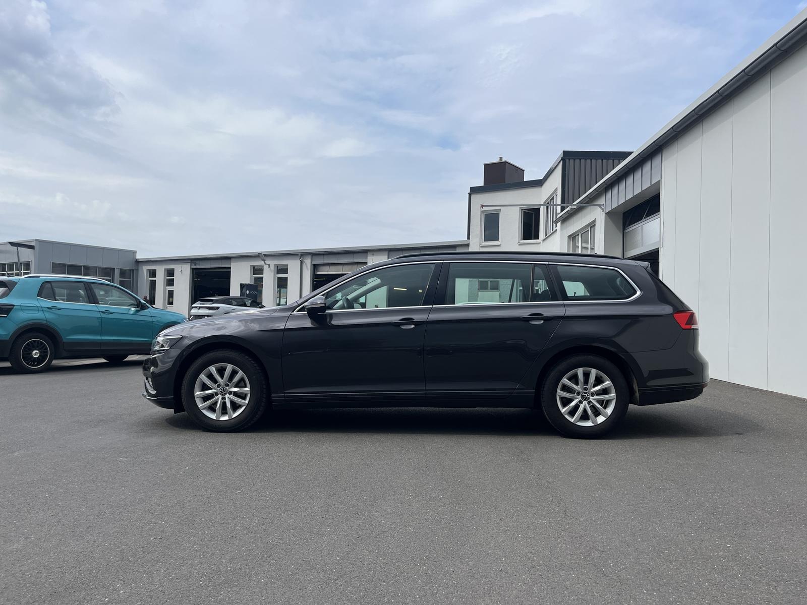 Volkswagen Passat 2.0 TDI Business 132€ m.20% Anz., миниатюра 2